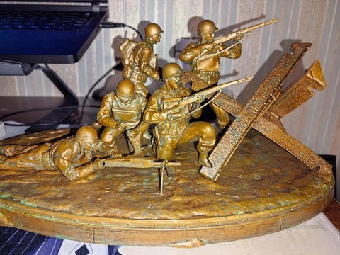 使命召唤二战怎么买[图2]